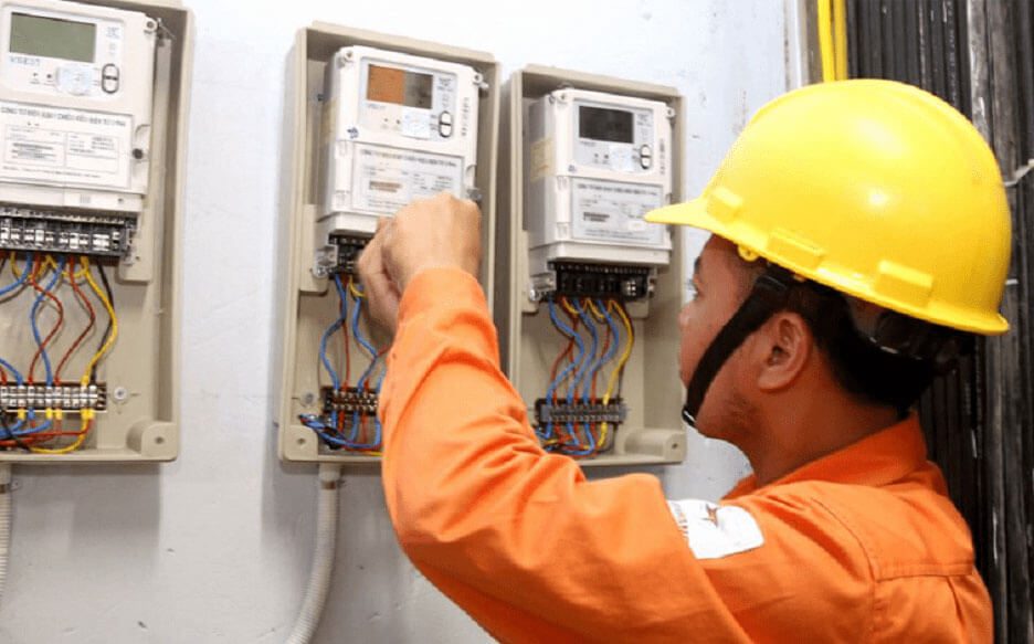 Lắp Đồng Hồ Điện: 5 Bước Quan Trọng Để Đảm Bảo An Toàn
